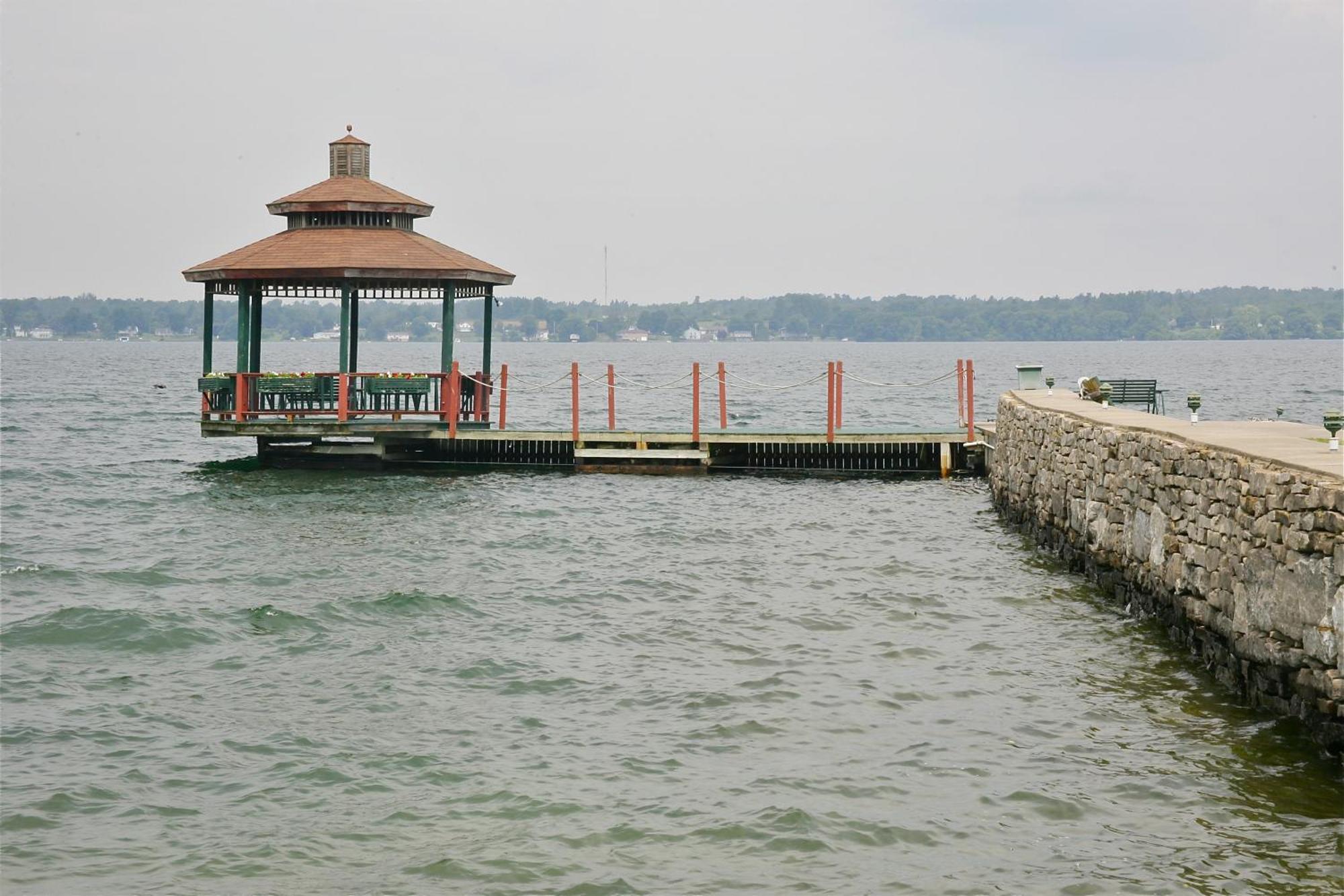 Stone Fence Resort Ogdensburg Luaran gambar