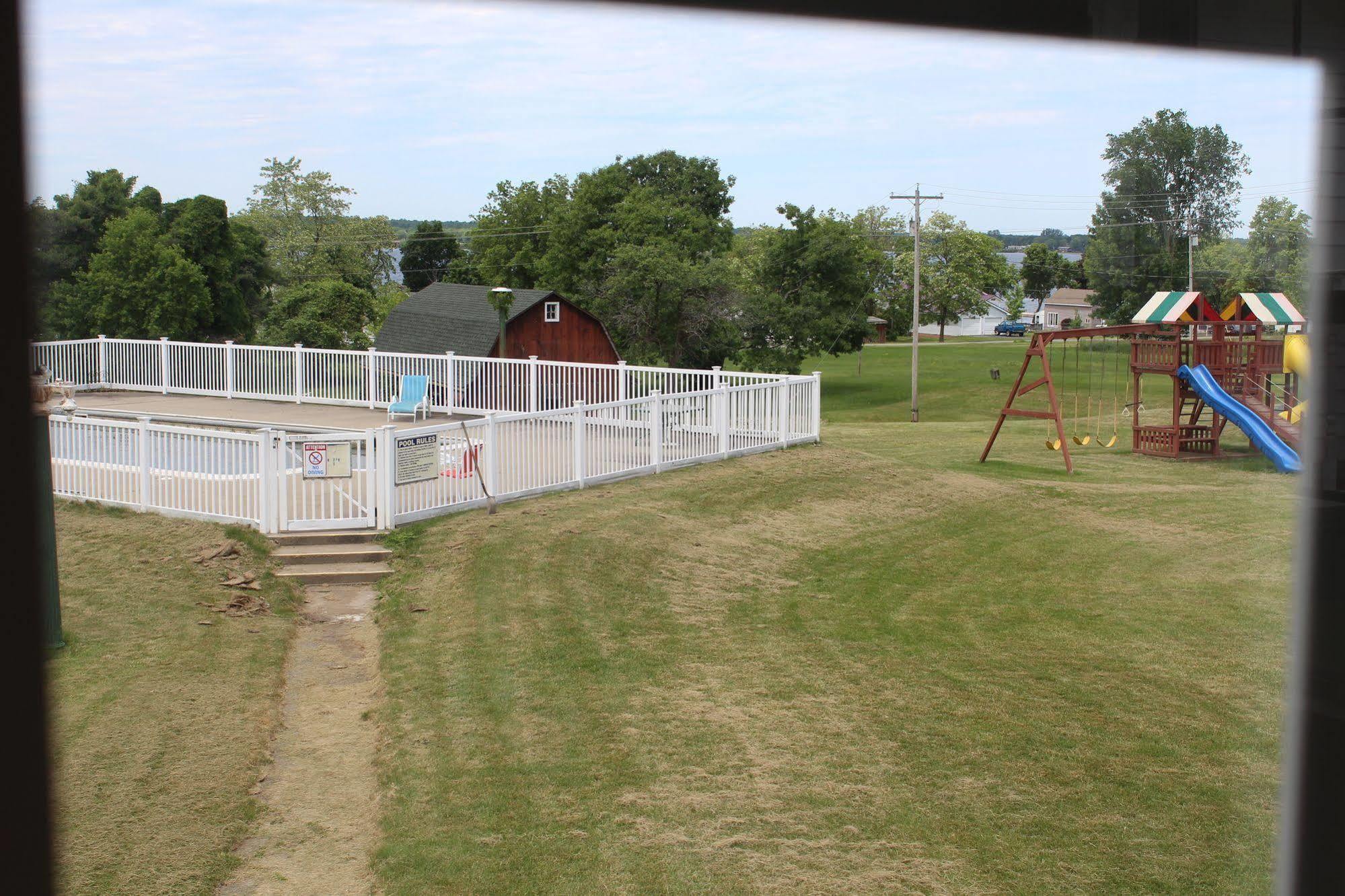 Stone Fence Resort Ogdensburg Luaran gambar